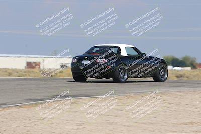 media/Sep-20-2025-Extreme Speed (Sat) [[1fcc23683c]]/Orange (Mid Intermediate)/Session 3 (Offramp)/